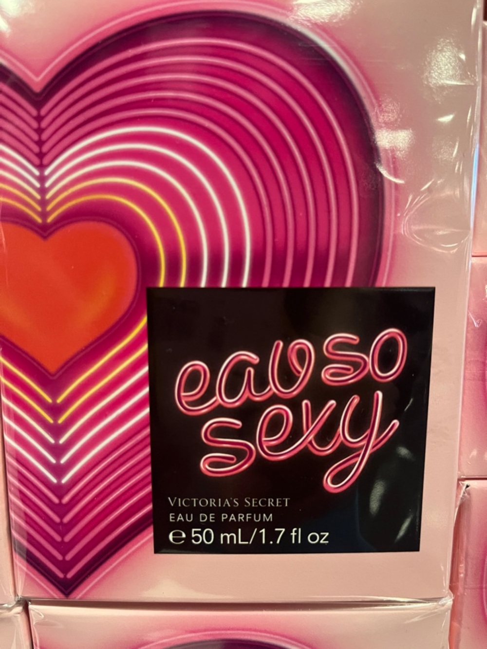 Victoria's Secret Eau So Sexy eau de parfum NEW plus a free gift